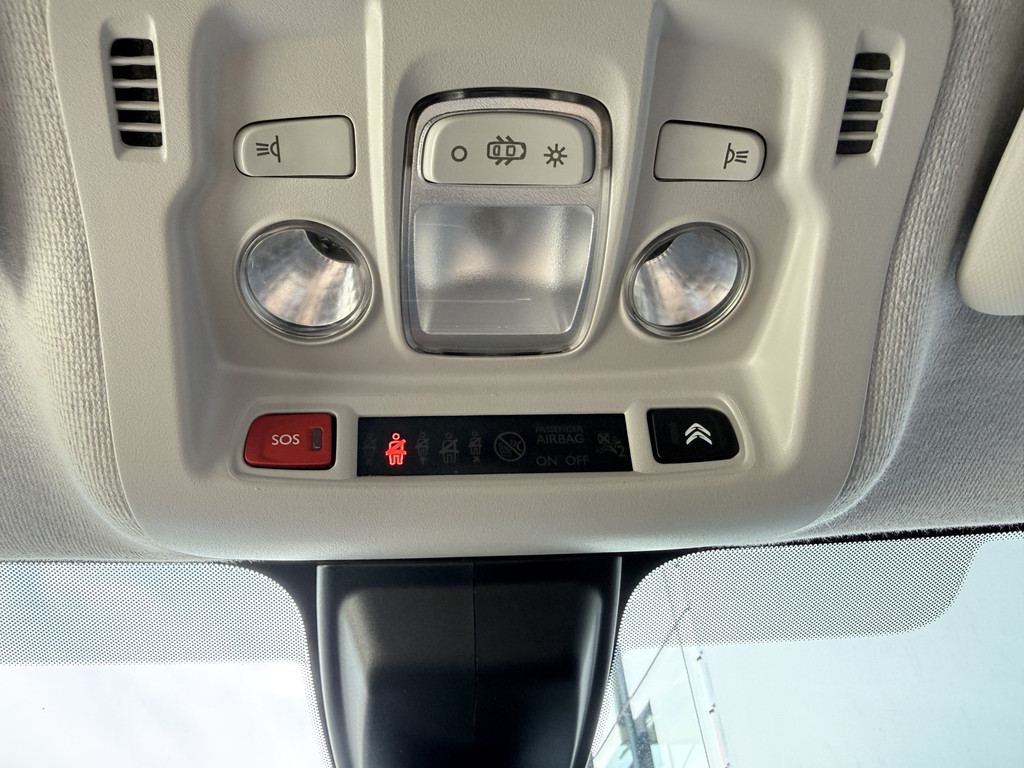 Citroën C3 (J028RB) met abonnement