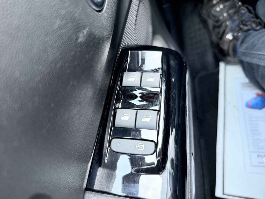 Citroën C3 (J028RB) met abonnement