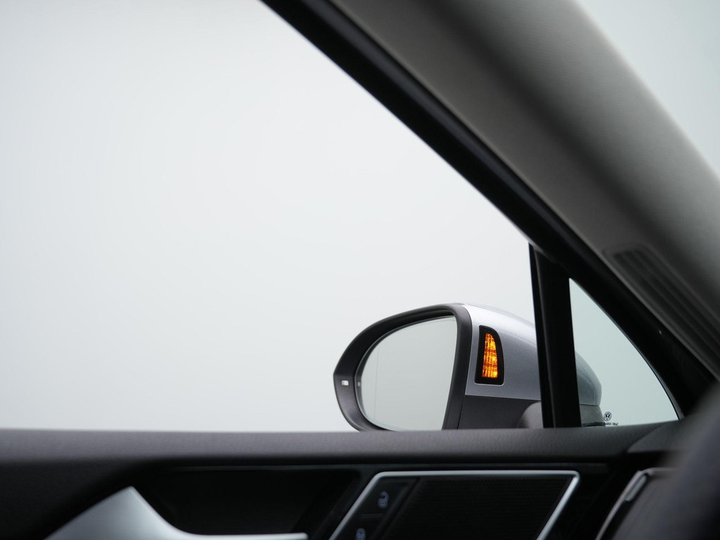 Volkswagen Passat (KJV93V) met abonnement