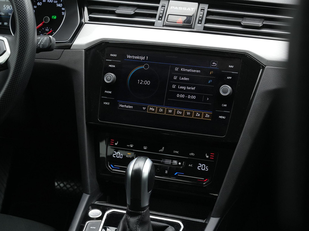 Volkswagen Passat (KJV93V) met abonnement