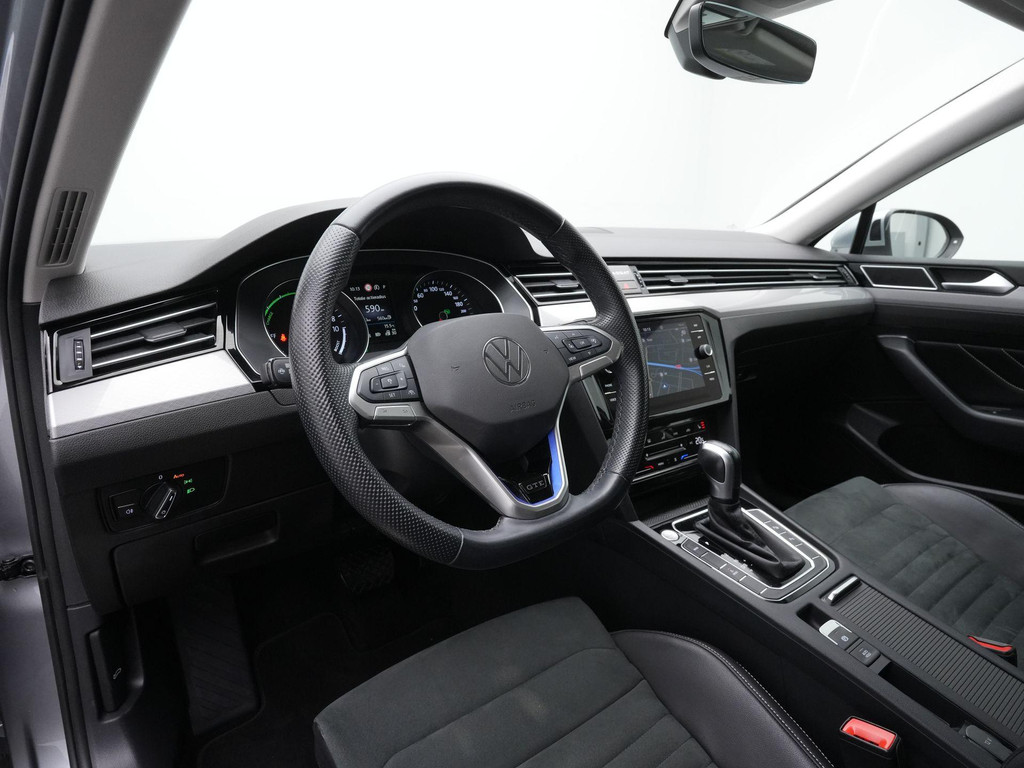 Volkswagen Passat (KJV93V) met abonnement