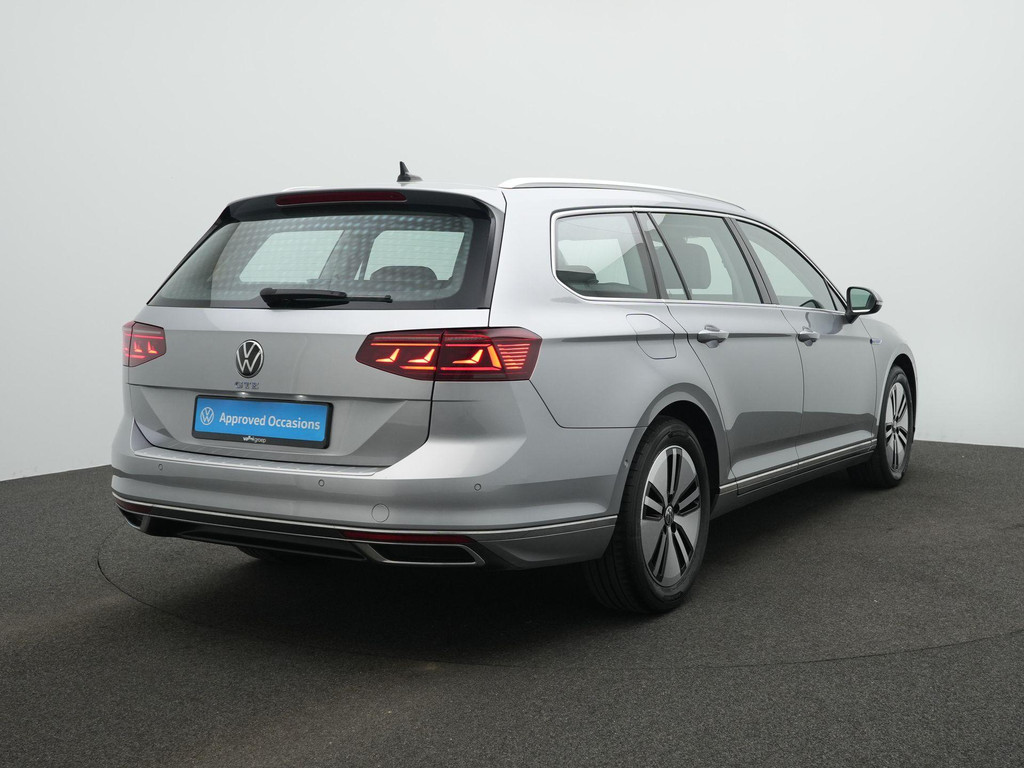 Volkswagen Passat (KJV93V) met abonnement