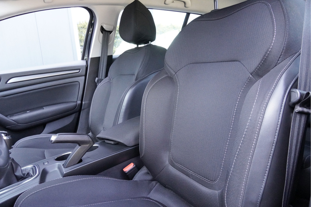 Renault MEGANE Estate (L612GS) met abonnement
