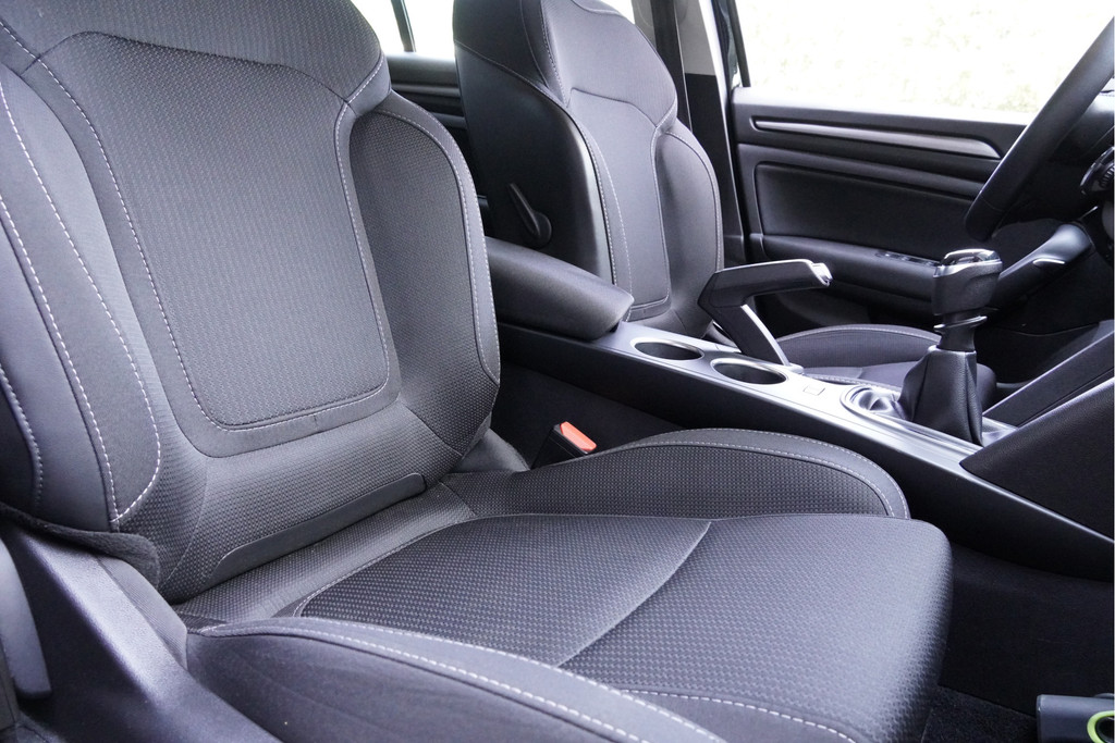 Renault MEGANE Estate (L612GS) met abonnement
