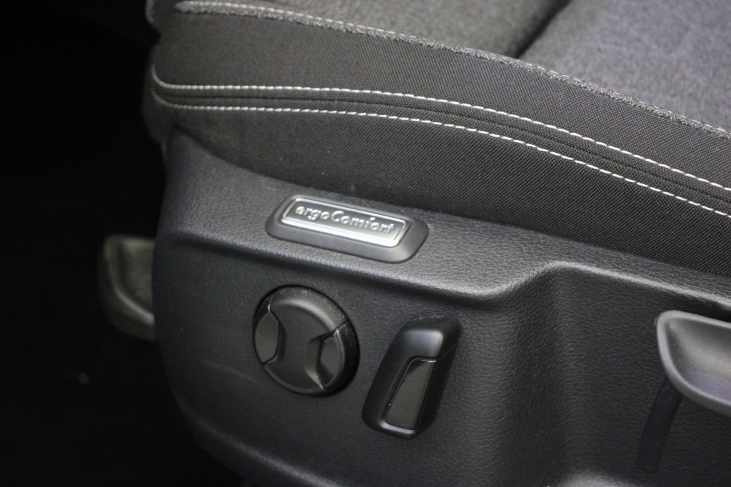 Volkswagen Passat (S755FT) met abonnement