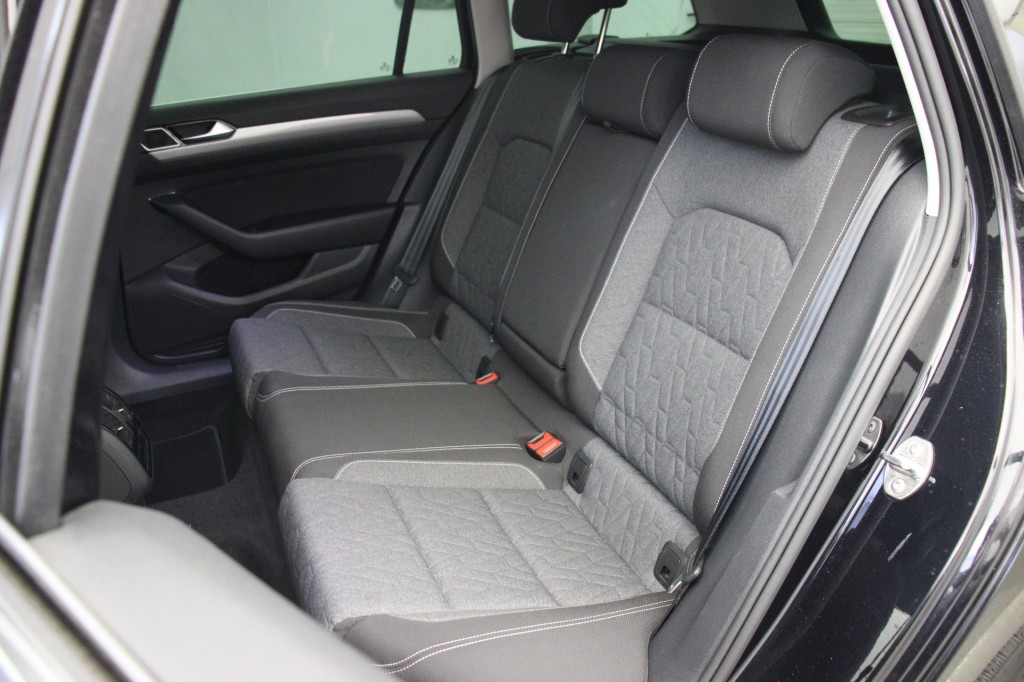 Volkswagen Passat (S755FT) met abonnement