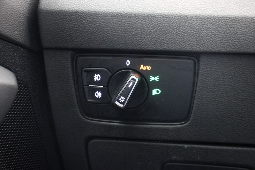 Volkswagen Passat (S755FT) met abonnement