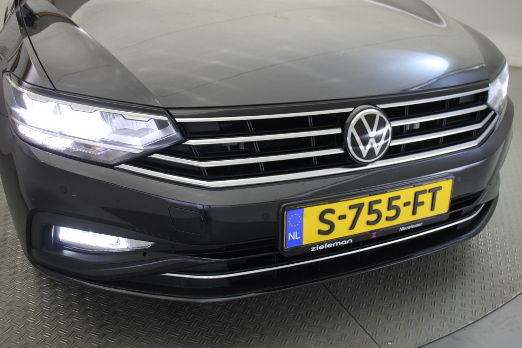 Volkswagen Passat (S755FT) met abonnement