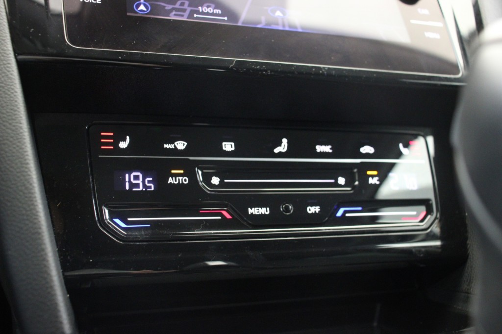 Volkswagen Passat (S755FT) met abonnement
