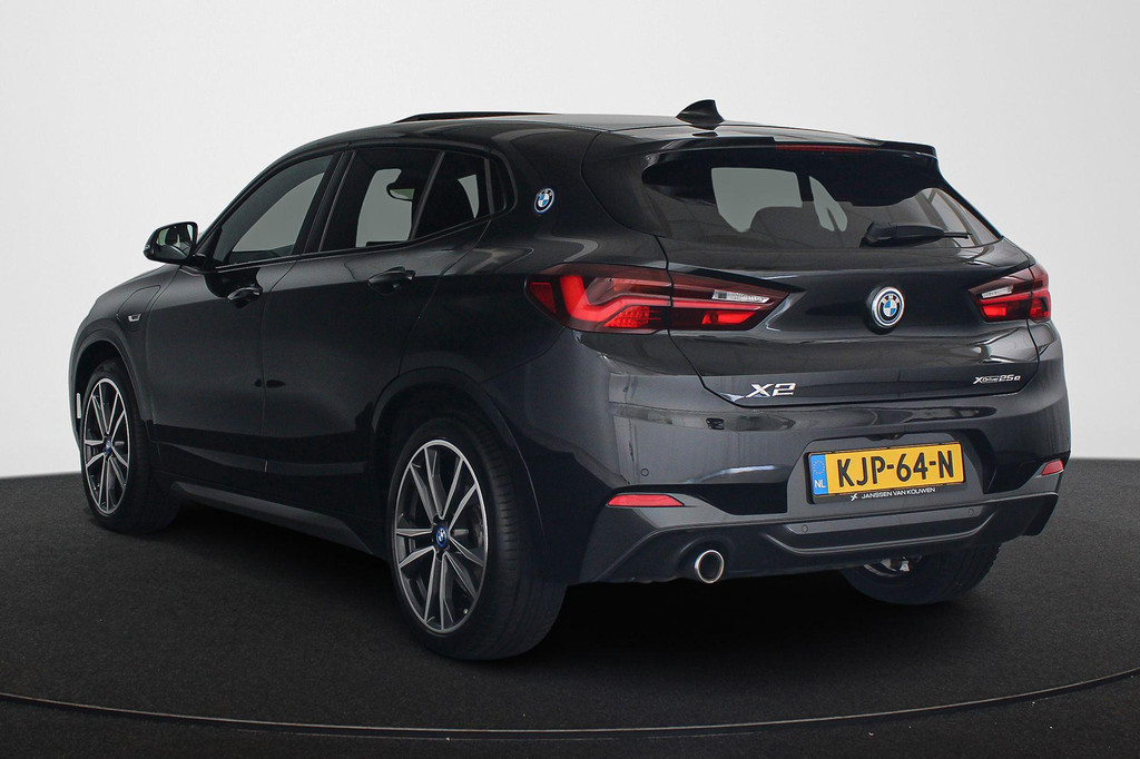 BMW X2 (KJP64N) met abonnement