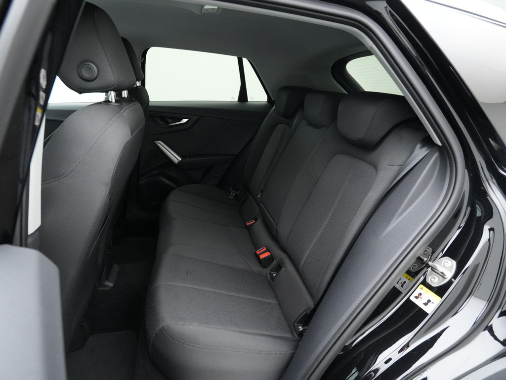 Audi Q2 (HNF64X) met abonnement
