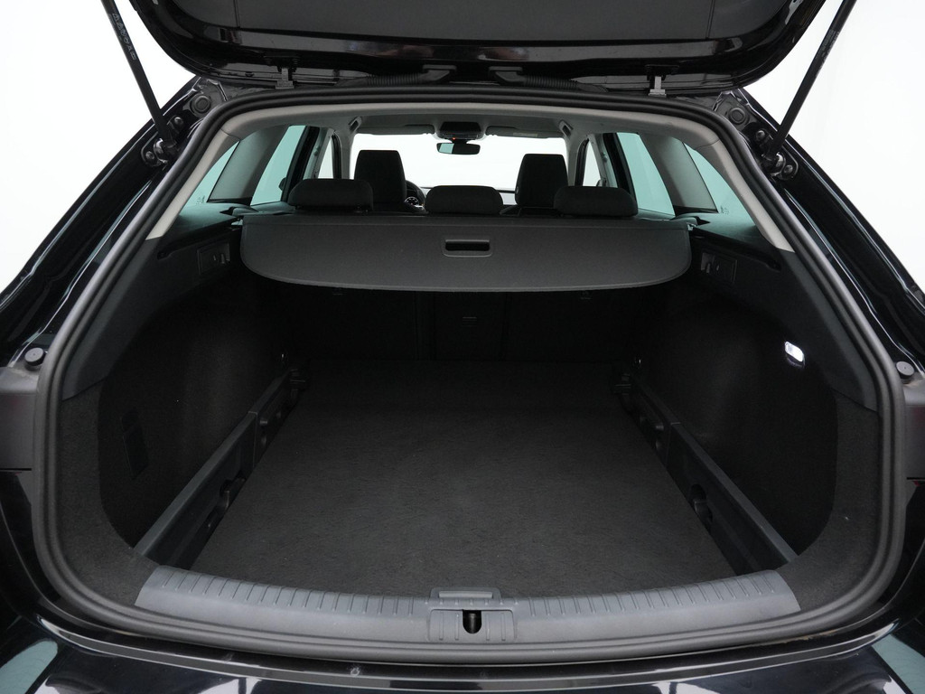 Seat Leon Sportstourer (T808SV) met abonnement
