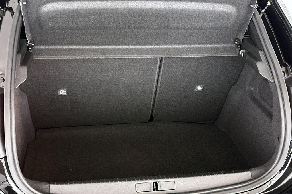 Opel Corsa (HJF21R) met abonnement