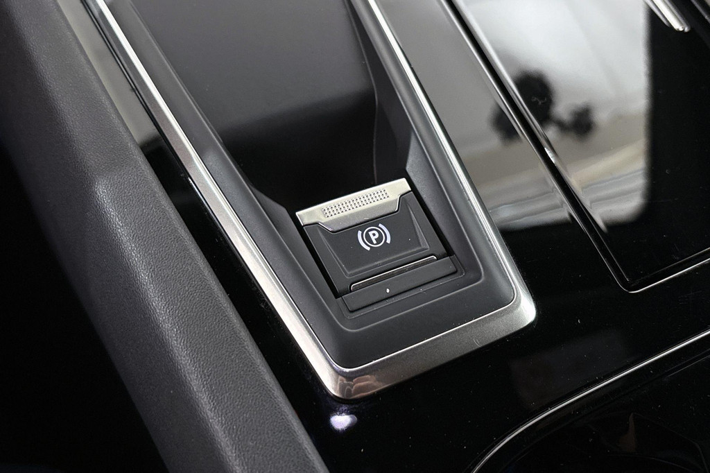 Peugeot 508 (KFZ65X) met abonnement