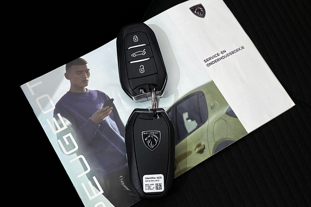 Peugeot 308 (GFR38D) met abonnement
