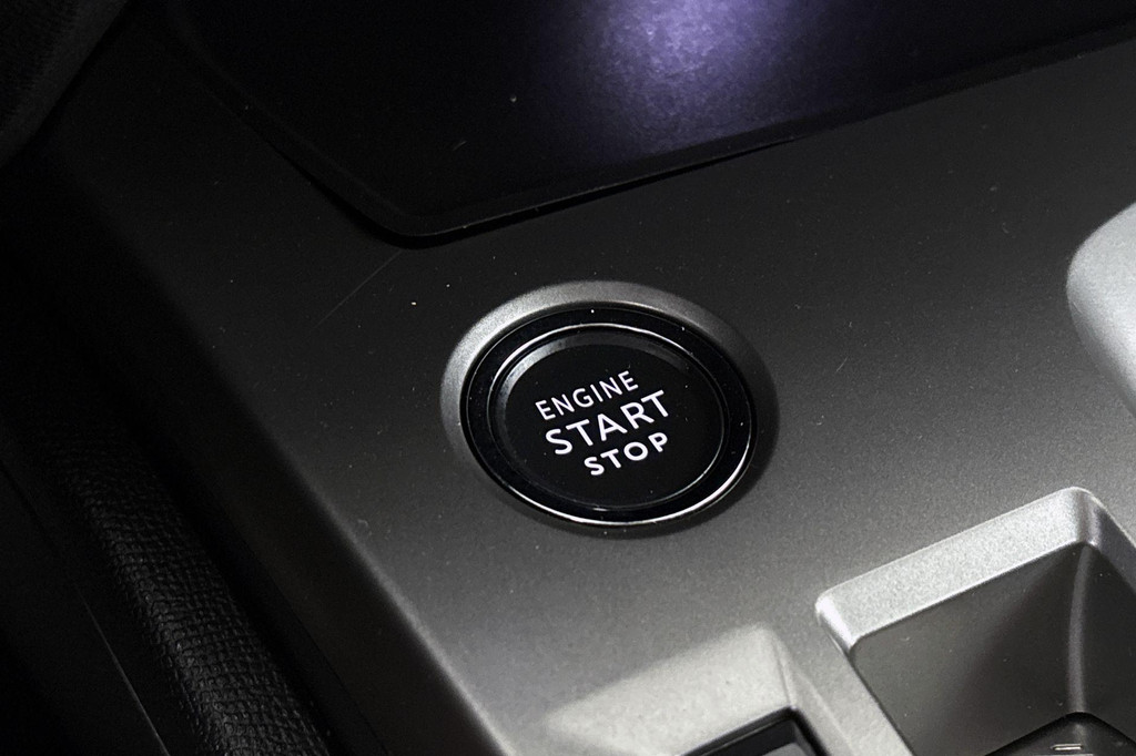 Peugeot 308 (GFR38D) met abonnement
