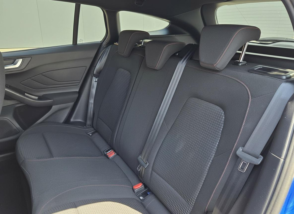 Ford FOCUS Wagon (GXD27Z) met abonnement