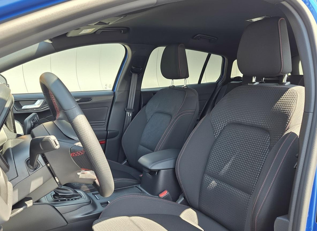 Ford FOCUS Wagon (GXD27Z) met abonnement