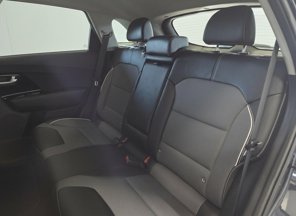 Ford FOCUS Wagon (GXD28B) met abonnement