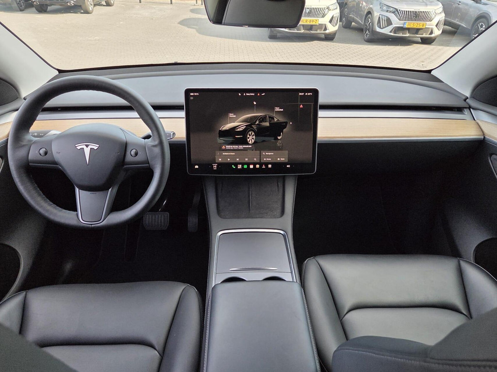 Tesla Model Y (P778GV) met abonnement