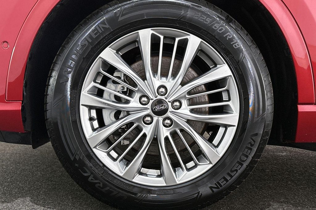Ford Kuga (L063DB) met abonnement