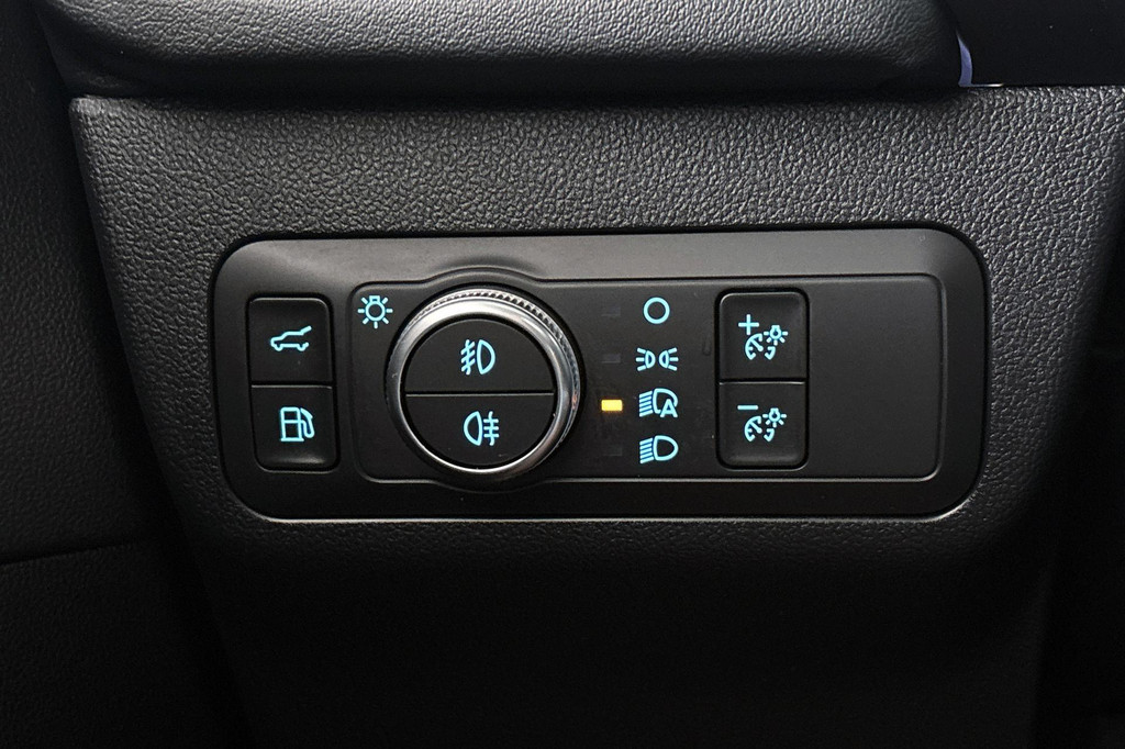 Ford Kuga (L063DB) met abonnement