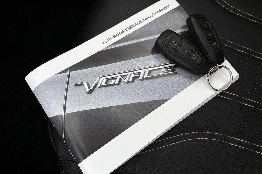 Ford Kuga (L063DB) met abonnement