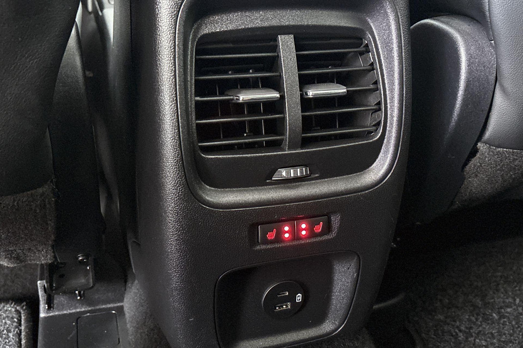 Ford Kuga (L063DB) met abonnement