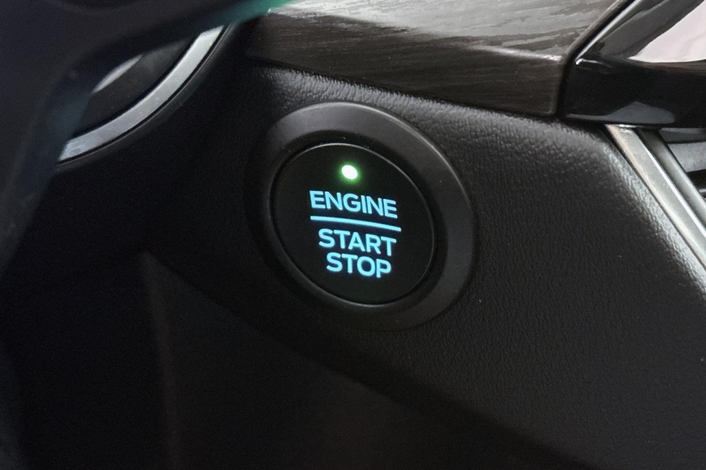 Ford Kuga (L063DB) met abonnement