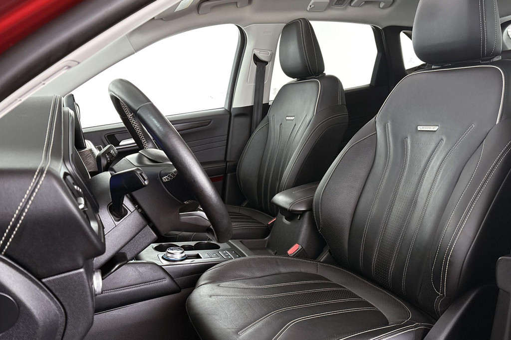 Ford Kuga (L063DB) met abonnement