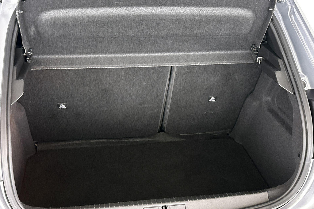 Peugeot 208 (KKV95V) met abonnement