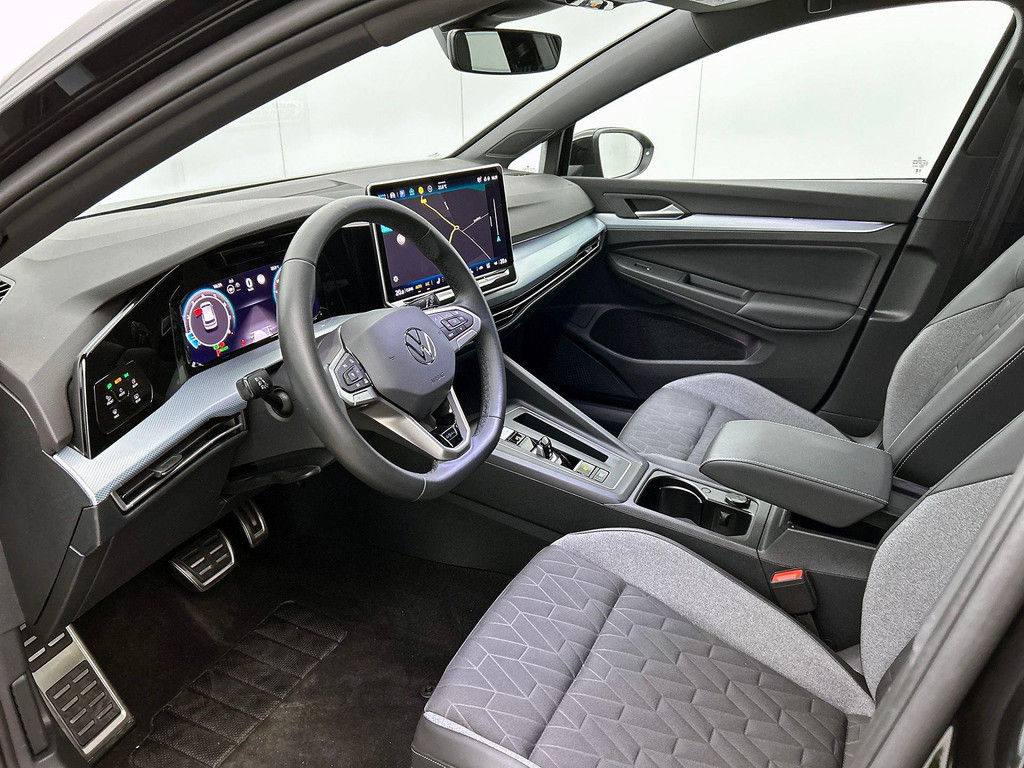 Volkswagen Golf (KHJ67K) met abonnement