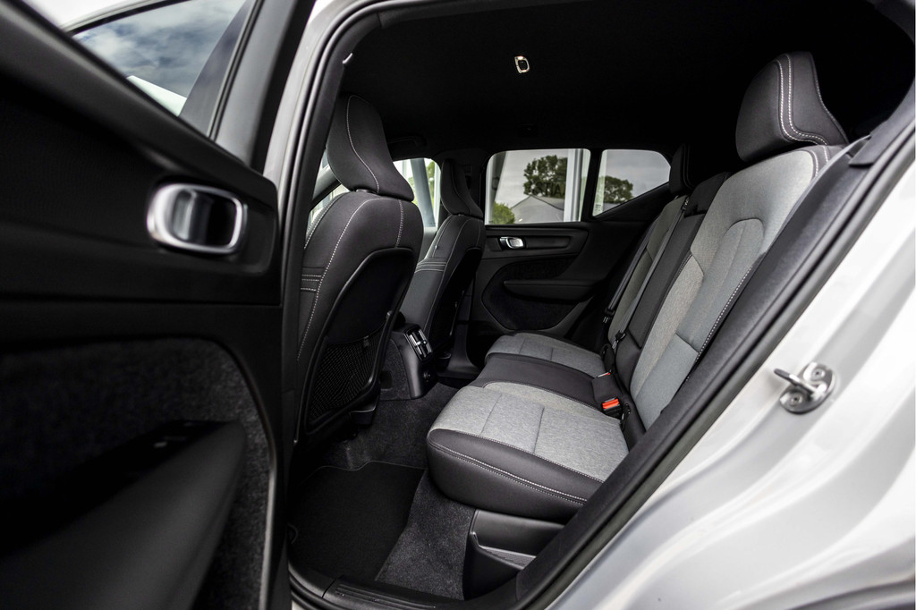 Volvo XC40 (KGV26N) met abonnement