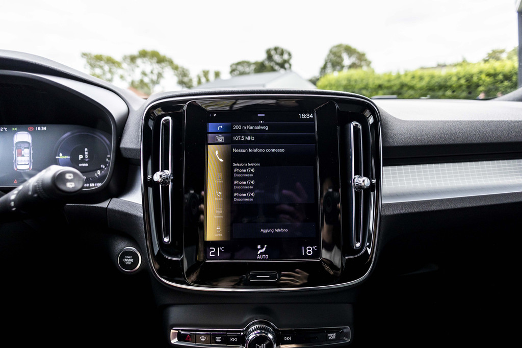 Volvo XC40 (KGV26N) met abonnement