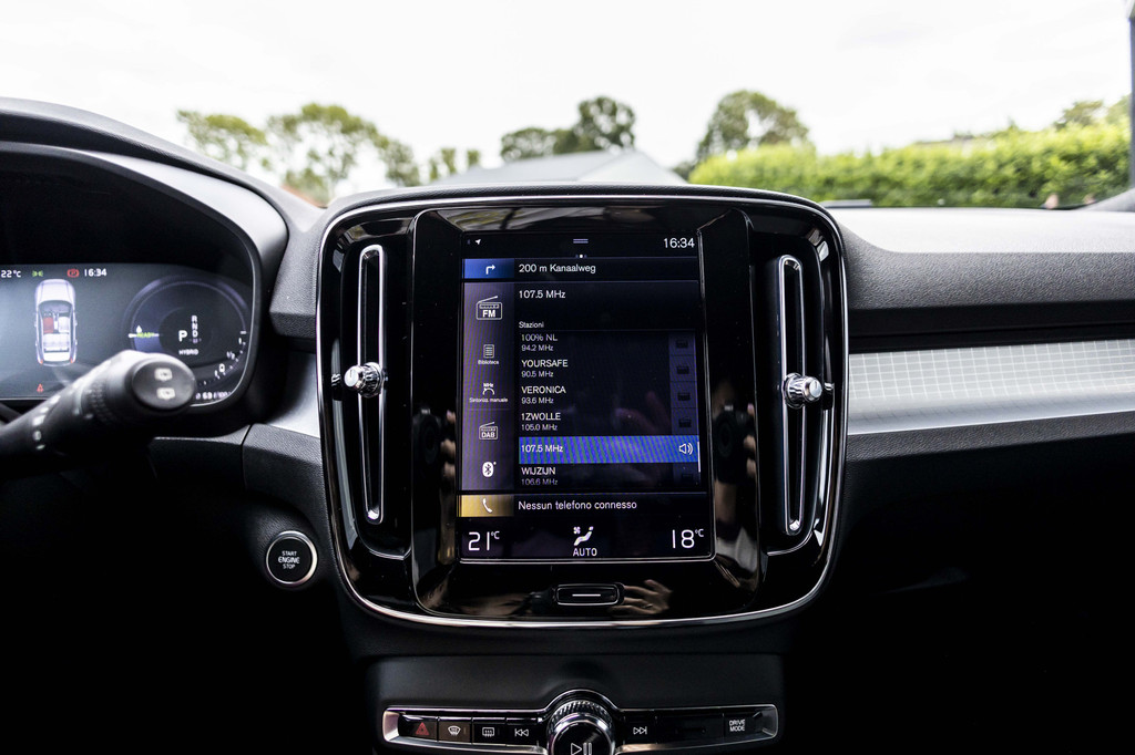 Volvo XC40 (KGV26N) met abonnement