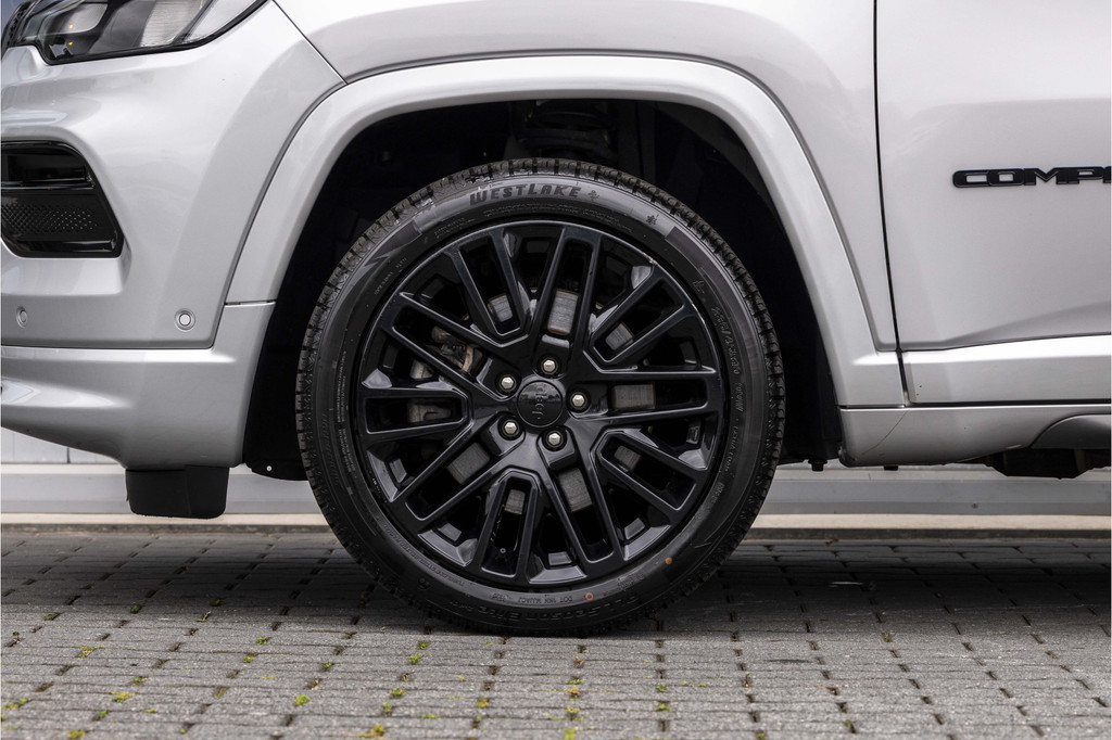 Jeep Compass (KGL09X) met abonnement