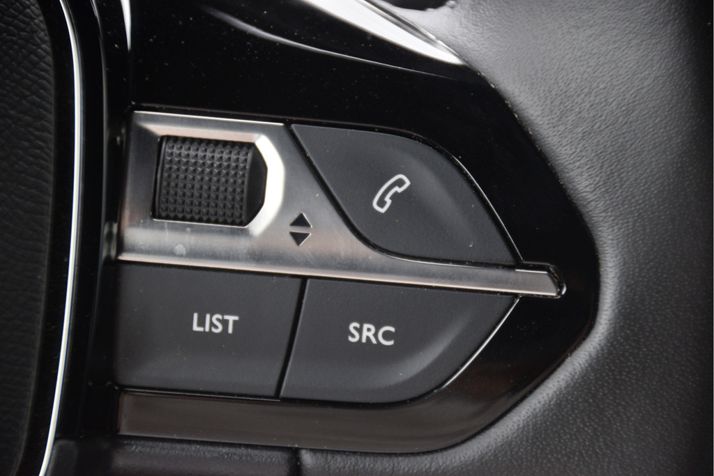 Peugeot 2008 (KLD39N) met abonnement