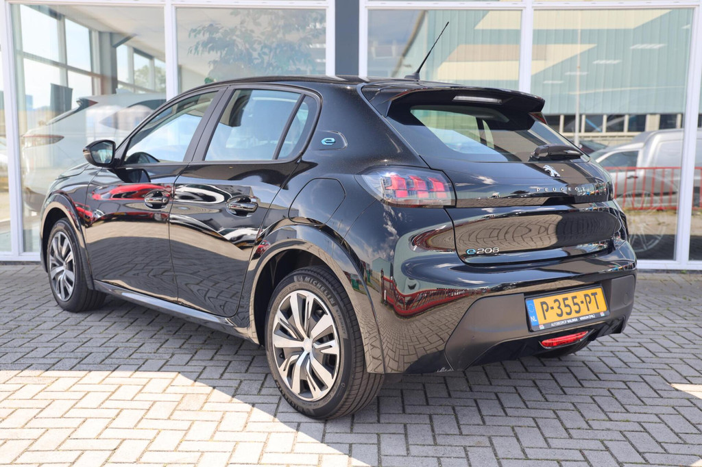 Peugeot e-208 (P355PT) met abonnement