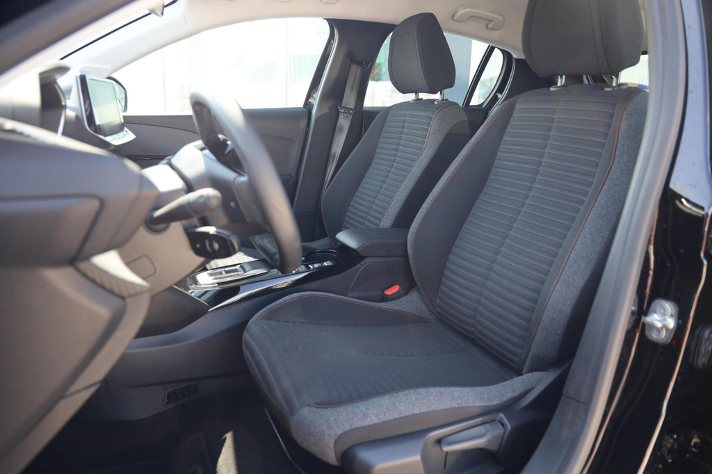 Peugeot e-208 (P355PT) met abonnement