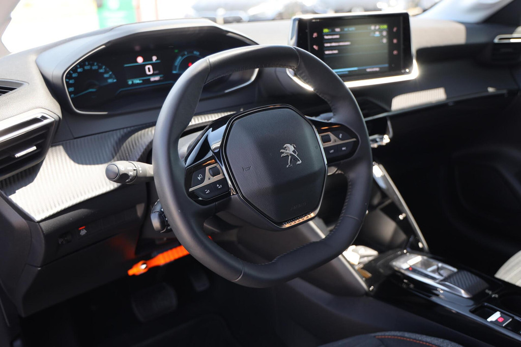 Peugeot e-208 (P355PT) met abonnement
