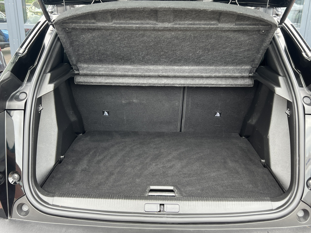 Peugeot 2008 (HSX23T) met abonnement