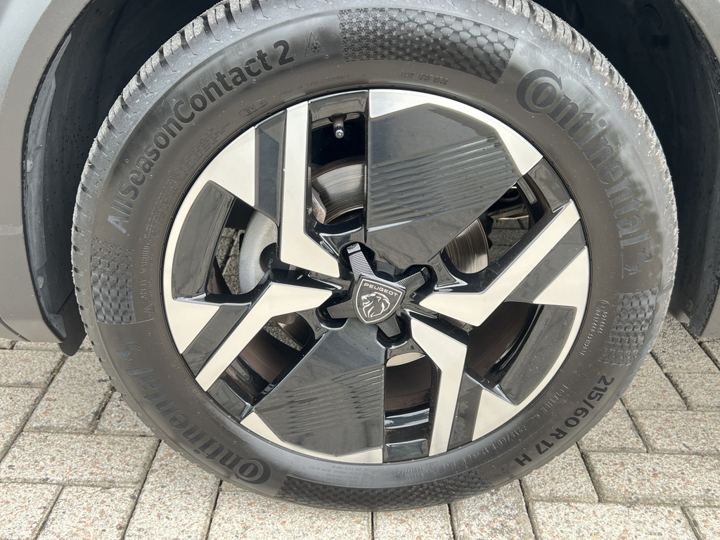 Peugeot 2008 (HSX23T) met abonnement