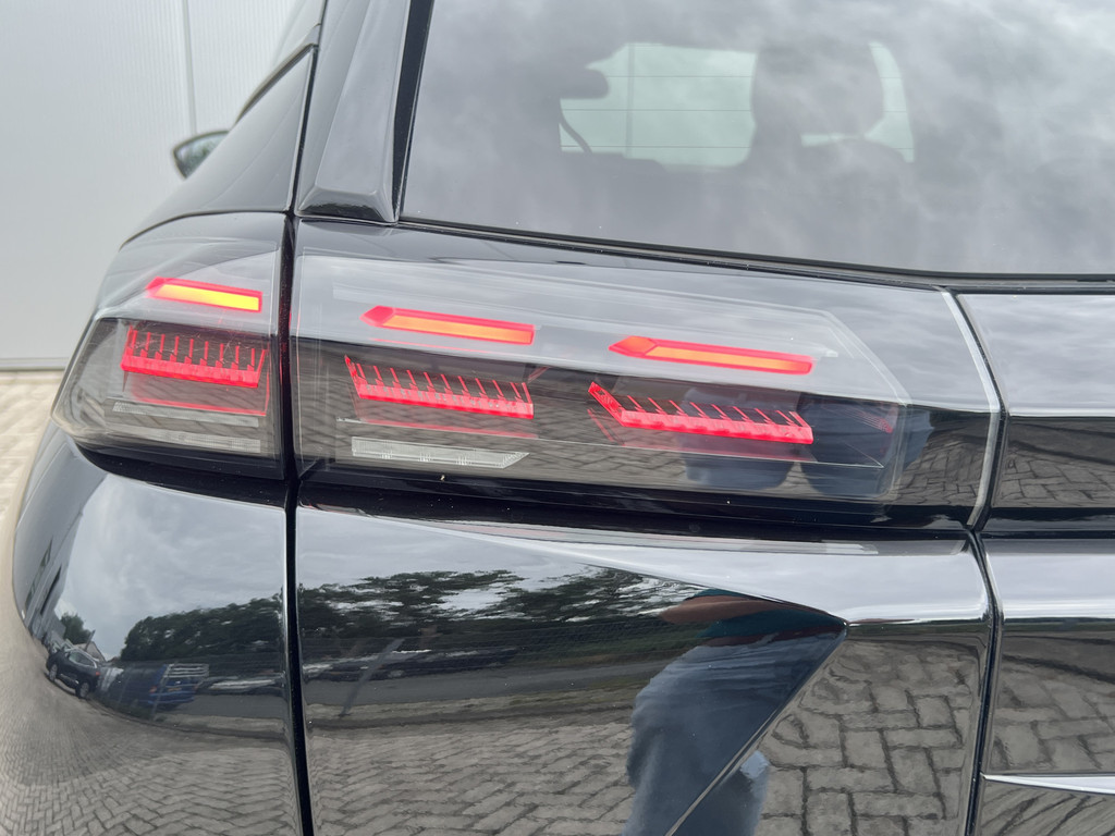 Peugeot 2008 (HSX23T) met abonnement