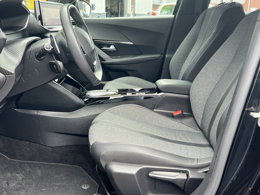 Peugeot 2008 (HSX23T) met abonnement