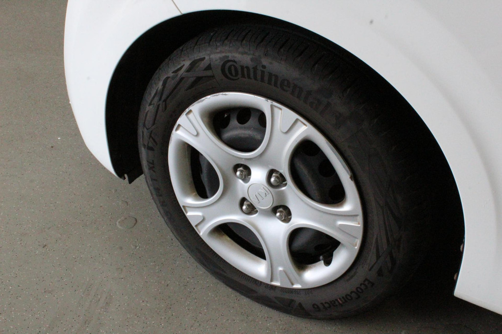 Kia Picanto (J227ZP) met abonnement