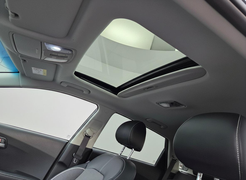 Kia e-Niro (L392NB) met abonnement