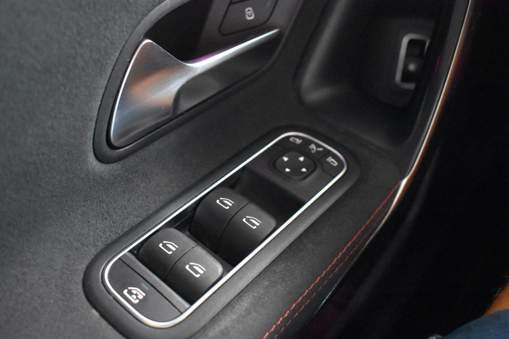 Mercedes-Benz A-Klasse (P082ND) met abonnement