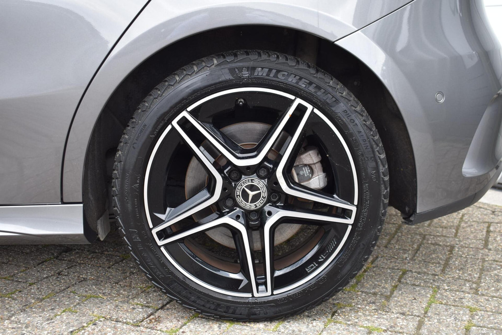 Mercedes-Benz A-Klasse (P082ND) met abonnement