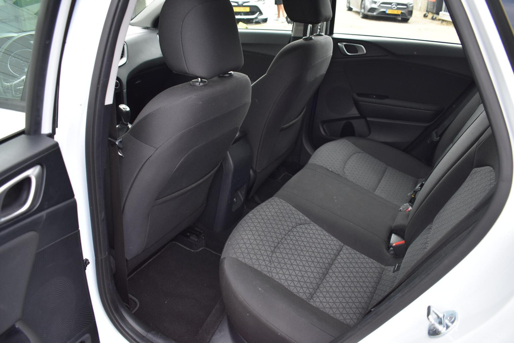 Kia cee'd (Z537RG) met abonnement