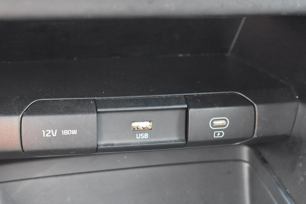 Kia cee'd (Z537RG) met abonnement